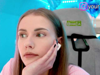 VikkiExtraCheese bongacams stream image