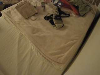 voyeurcam-julmodels-whitebed-1 camsoda stream image