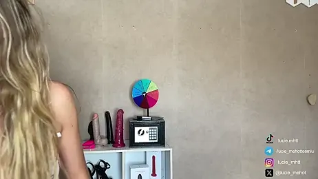 lucie_mehott stripchat stream image