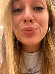 Sweet___Emily stripchat stream image