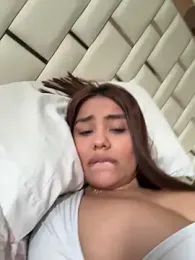 valeria2019hot stripchat stream image