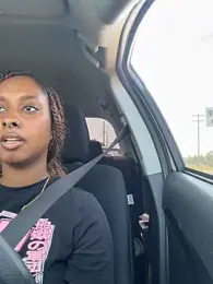 Your_Paris stripchat stream image