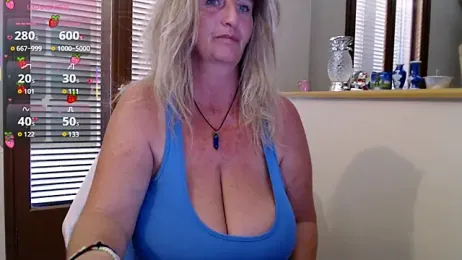 JennaDeluxe stripchat stream image