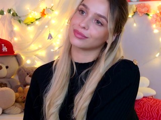 Maci Reynolds flirt4free stream image