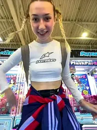 Lia__Love stripchat stream image