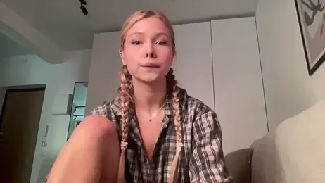 april_blush stripchat stream image