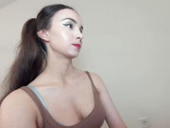 ehotlovea chaturbate stream image