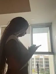 Your_Paris stripchat stream image