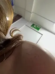 roouse stripchat stream image