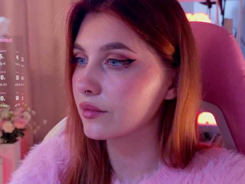 HoneyCherry bongacams stream image