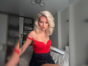 -Molly- bongacams stream image