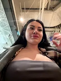 Wet__Bunny stripchat stream image