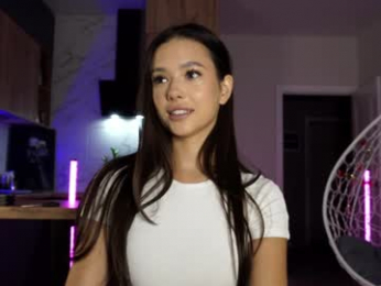 emilybatee chaturbate stream image