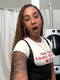 Your_Paris stripchat stream image