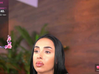 KairaAndrews bongacams stream image