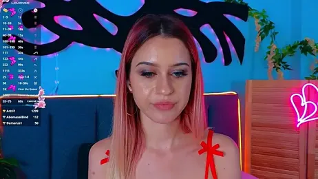 AlinaWalters stripchat stream image