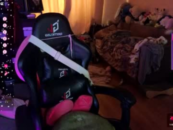 queen_kitty1818 chaturbate stream image