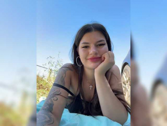 -MaybeBaby- bongacams stream image