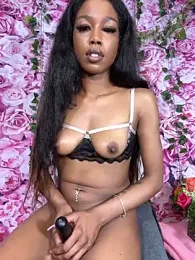 mismialove stripchat stream image, 15.09.2025 07:40