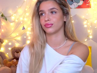 Maci Reynolds flirt4free stream image