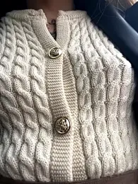 babydolll stripchat stream image