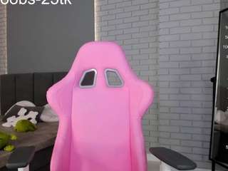 hazel7 camsoda stream image