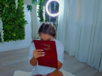 zinasquirts chaturbate stream image