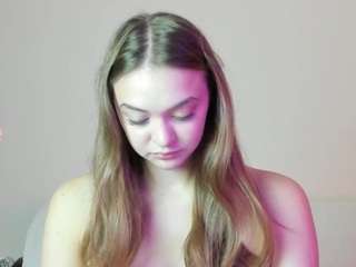 may-flowere camsoda stream image