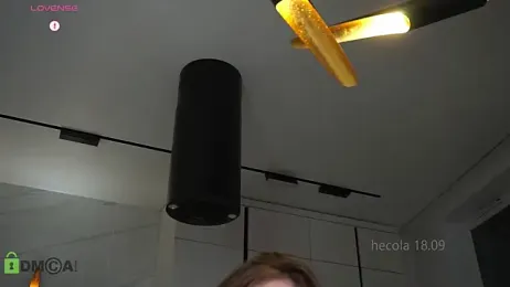 hecola stripchat stream image