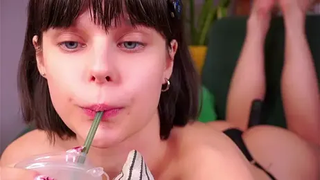 RexanneHatt stripchat stream image