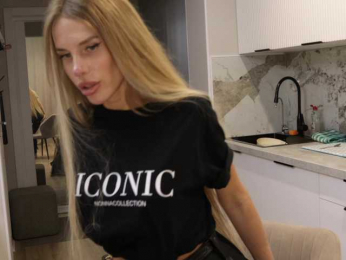 ALVUWKA bongacams stream image