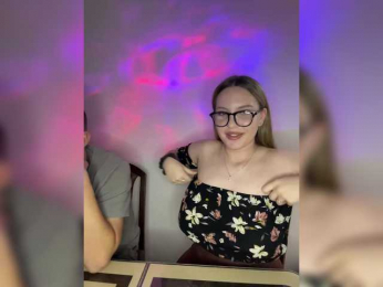 Cris_Mi bongacams stream image