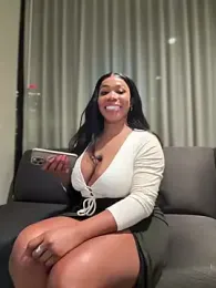 Belle___ stripchat stream image