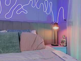 sofly-s camsoda stream image