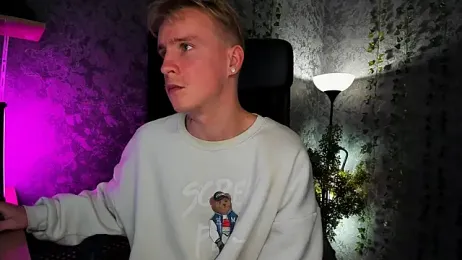 AlexxSweet stripchat stream image