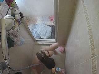 voyeurcam-baileybase-shower camsoda stream image