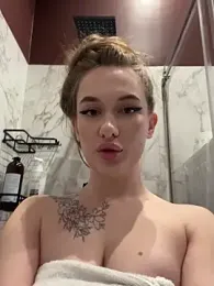 Chanel__May stripchat stream image