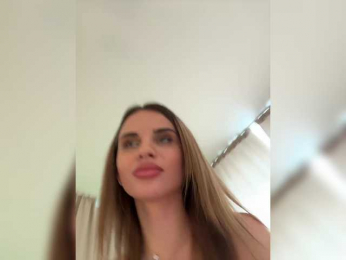 LedyMiya bongacams stream image