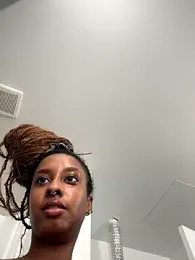 Your_Paris stripchat stream image