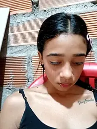 Zoe_Sweett18 stripchat stream image