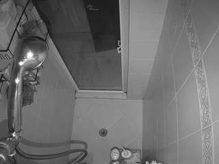 voyeurcam-baileybase-shower camsoda stream image