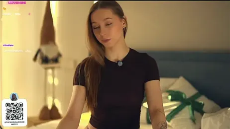 LouiseLebeI stripchat stream image