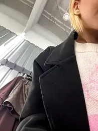 babydolll stripchat stream image