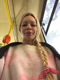 babydolll stripchat stream image