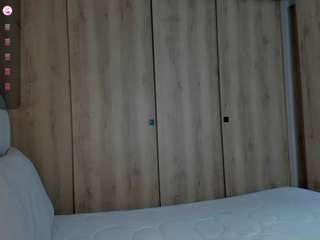 lauracriistina camsoda stream image