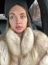 AngelinaMoore stripchat stream image