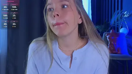 milly_shy stripchat stream image