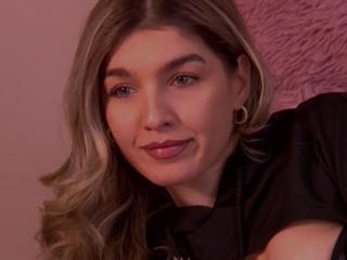 Ova Parlow flirt4free stream image