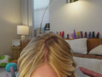 taylor_love_303 chaturbate stream image