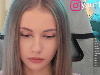 VikkiExtraCheese bongacams stream image